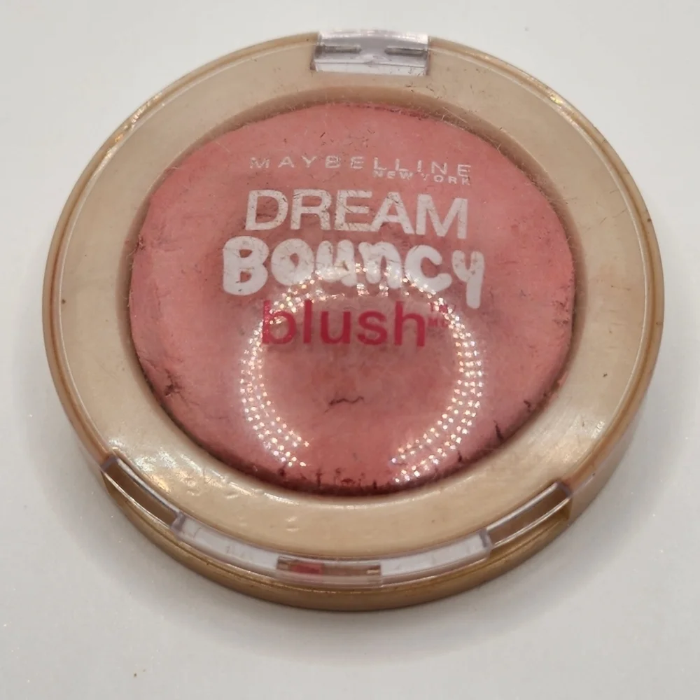 ⭐️40% Off⭐️ Maybelline Dream Bouncy Blush - Picture 1 of 4